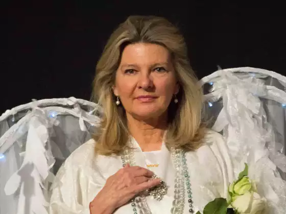 Peace Angels with Anandanetti