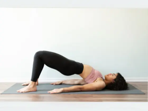 Yoga para el núcleo vital y el suelo pélvico