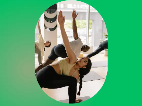 Erősített Vinyasa: Középhaladó jógafolyamat
