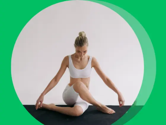 Erősített Vinyasa: Középhaladó jógafolyamat