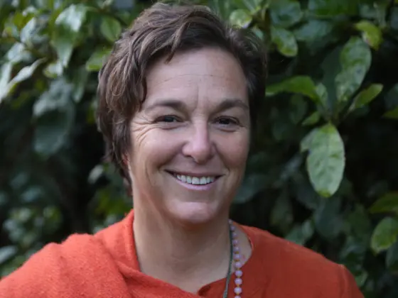 Swami Karma Karuna Saraswati,
                            健康与保健, 健康与保健
                            Expert at 夏至研讨会